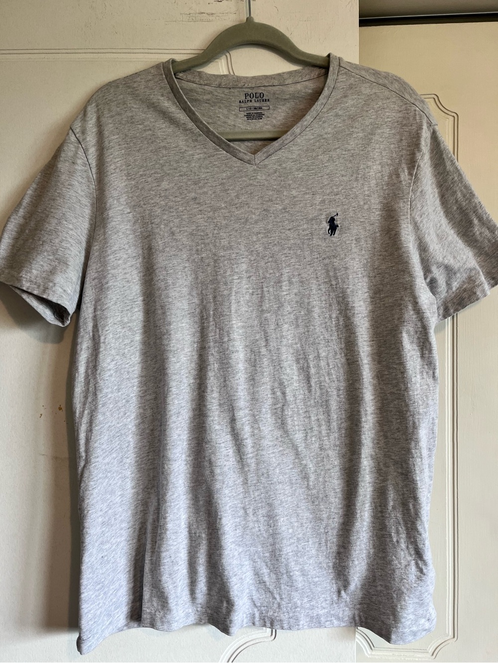 Polo Ralph Lauren Men's Large Classic Fit V-Neck T-Shirt Light Gray Navy Pony